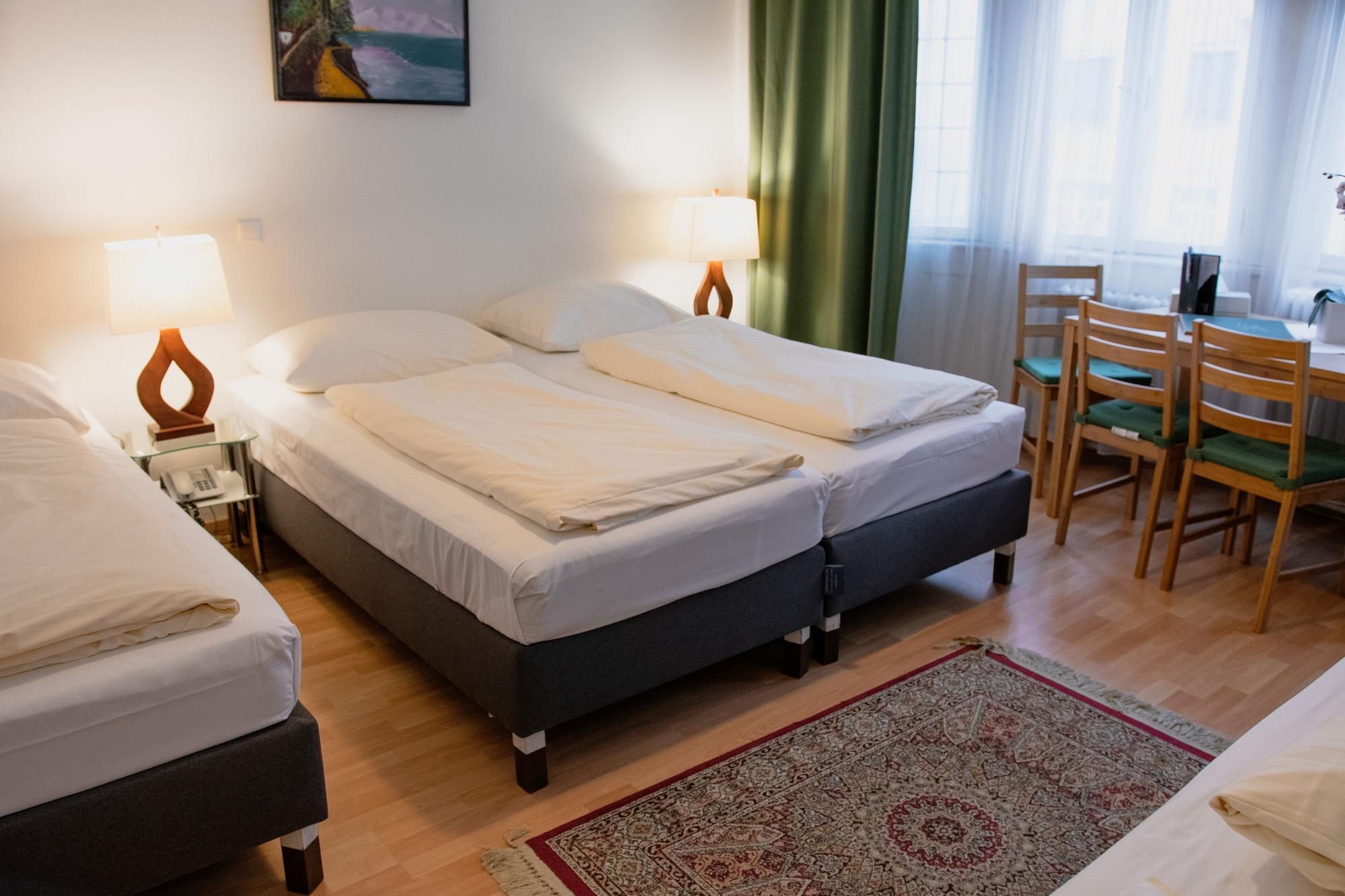 Pension Hotel Mariahilf Wina Bagian luar foto